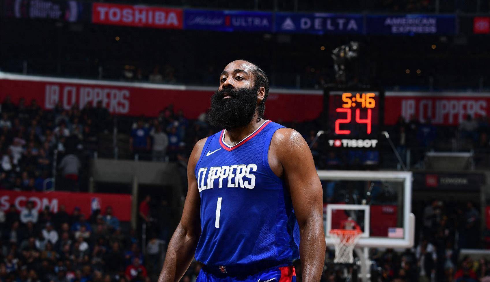 76人队惨败后更衣室爆发冲突，主帅回应，更多的话能力.