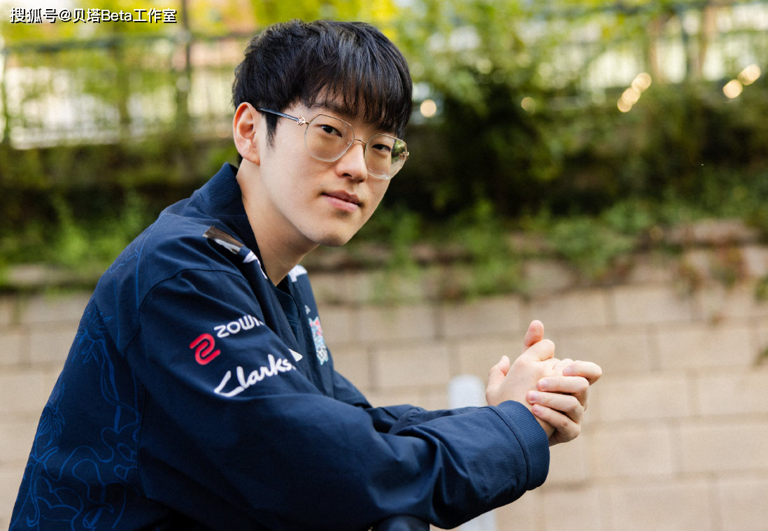 FPX引发争议！，Scout官方宣布出色防守新规引发球迷热议