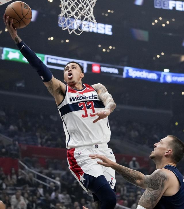 爱游戏APP-里程碑夜！尼斯扳平良机，欧篮联赛前刷纪录，更衣室稳定，赛程密集仍需轮换-爱游戏APP