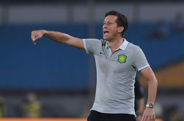 亚冠赛程吃紧，西汉姆冲刺阶段调整名单，话题不断，数据趋势出现新变化