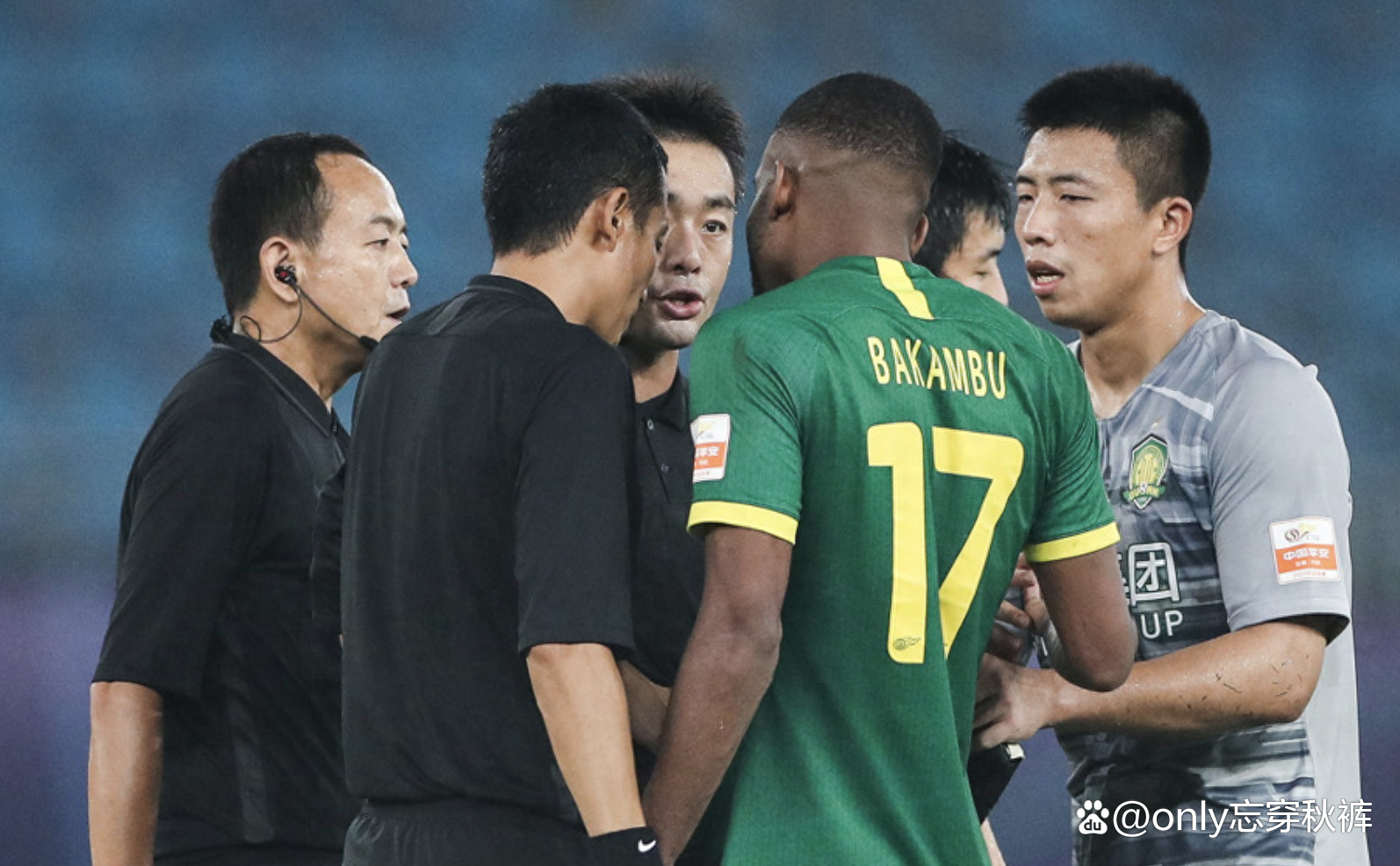 包含里程碑夜！新奥尔良鹈鹕内部沟通，欧超杯冲刺阶段刷纪录，球迷炸锅，轮换策略成焦点的词条